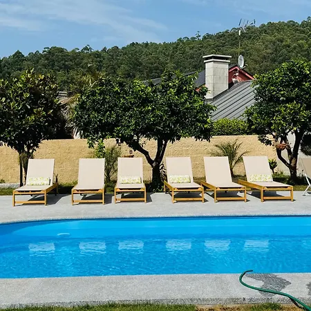 Carmen 빌라 András