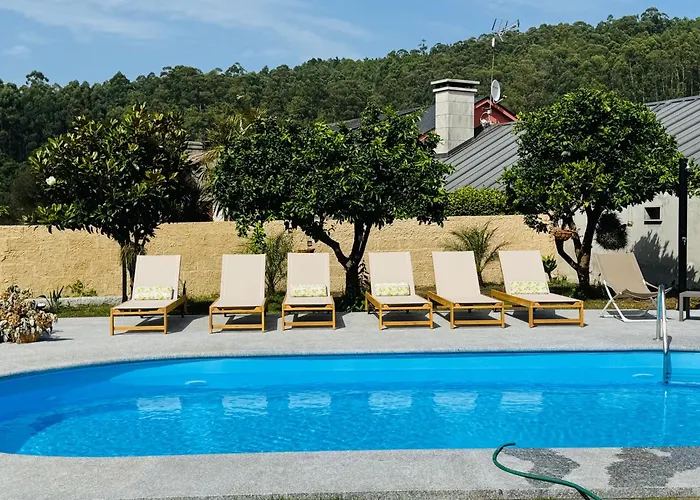 Carmen 빌라 András